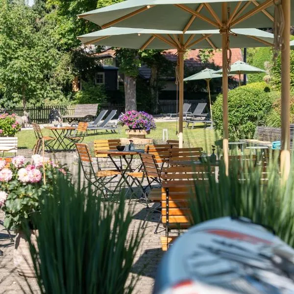 Sopherl am See - Frühstück auf der Seeterrasse, sehr ruhig und wunderschön am See, 3 Minuten nach Oberpfaffenhofen, viele Radtouren, Restaurants & Cafes in der Umgebung，位于韦斯灵的酒店