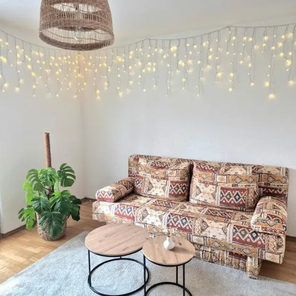 Ferienwohnung Grünoase mit Sonnenbalkon，位于Löchgau的酒店