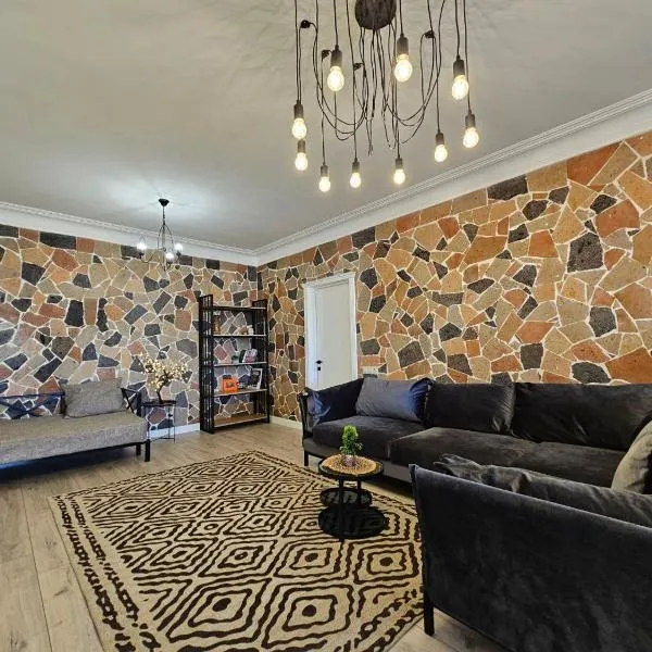 Loft Comfort House in Yerevan，位于埃里温的酒店