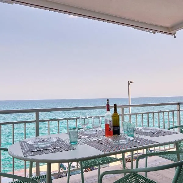 Amazing Oceanfront 2br，位于奥罗佩萨德尔马的酒店