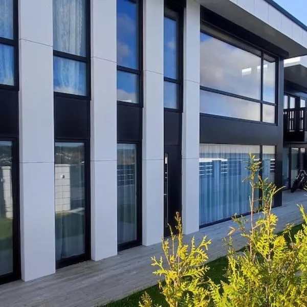 Koselig leilighet i Mandal，位于曼达尔的酒店