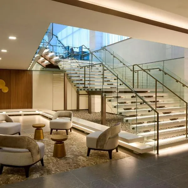 The Westin Flushing LaGuardia Airport，位于法拉盛的酒店