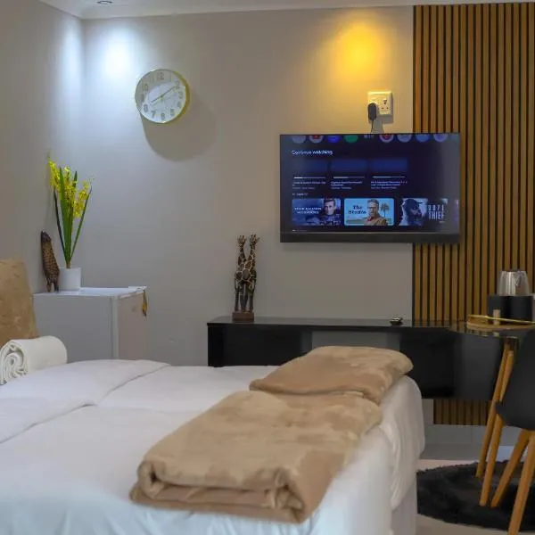 ECO-WILD Luxury Suites，位于温特和克的酒店