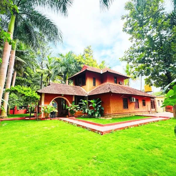 Ambara Kovilakam Private Pool Villa By Travent Mug，位于Rāmanagaram的酒店