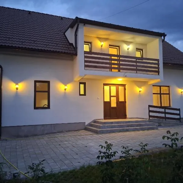 Cervus Mirabilis，位于科瓦斯纳的酒店