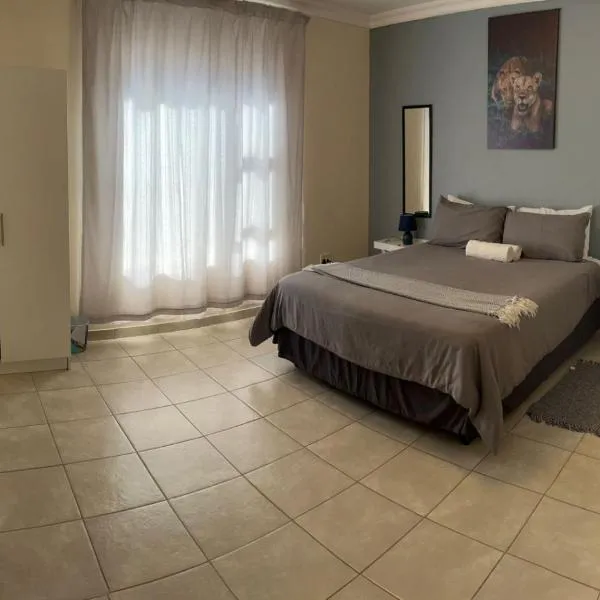 MV self-catering 3 Units，位于布隆方丹的酒店