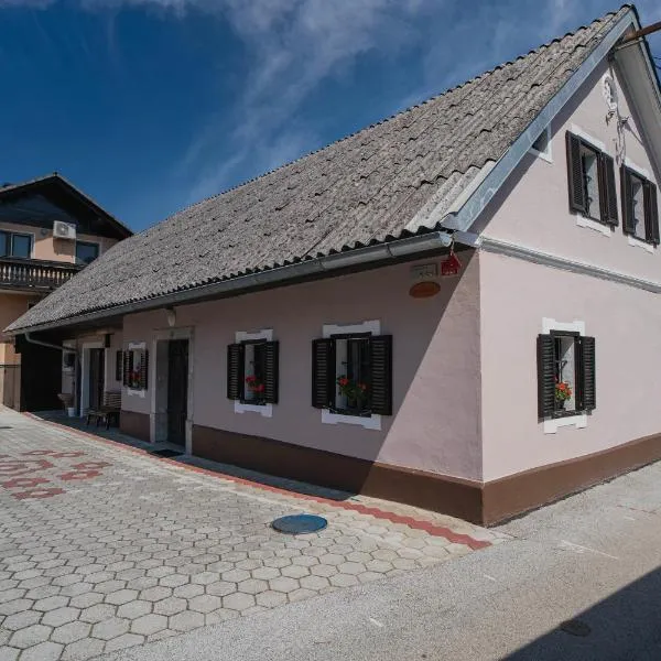 Hiša Varleh，位于门奇斯的酒店