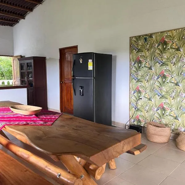 Casa Majanicho - Naturaleza - Mar - Parrilla - AC，位于Rincón的酒店