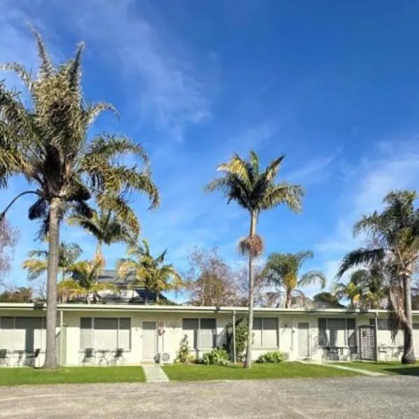 The Silver Bream Motel & Self Contained Units，位于马拉库塔的酒店