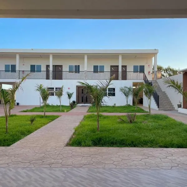 Hotel Nueva Odisea，位于San Quintín的酒店