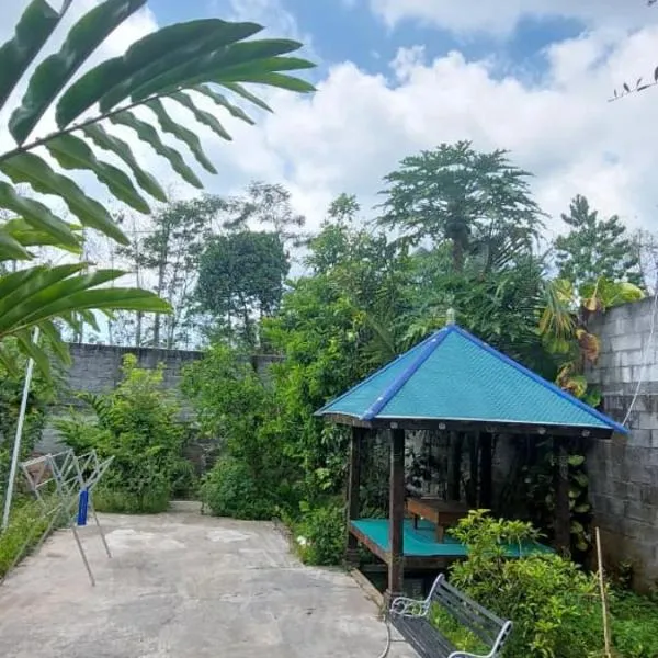 Bromo Stay Hostel，位于庞越的酒店