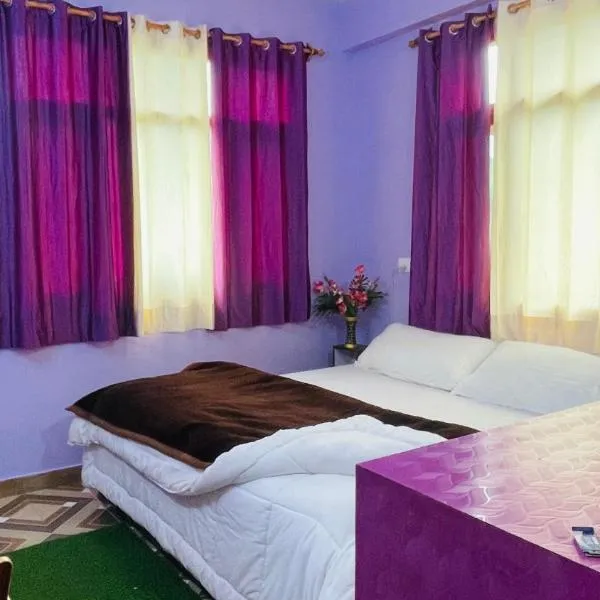 Mayank homestay shimla，位于西姆拉的酒店