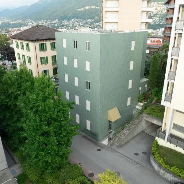 B5 Boutique & Design Hotel - Digital Check in - Adults Only，位于卢加诺的酒店