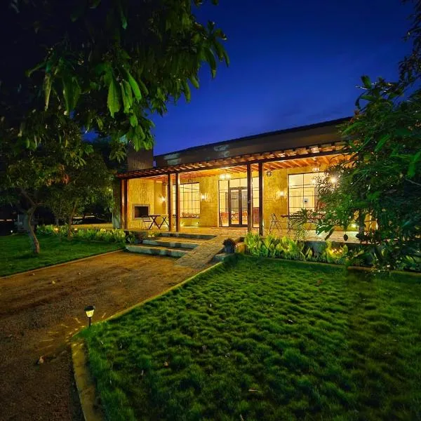 Angirasa Luxury Camping，位于Pāmalparti的酒店
