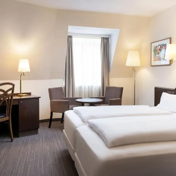 Hotel Klösterle Nördlingen - in Kürze elaya hotel kloesterle noerdlingen，位于诺德林根的酒店