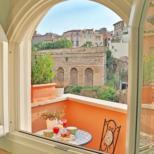 La Dimora delle Sirene，位于蒂沃利的酒店