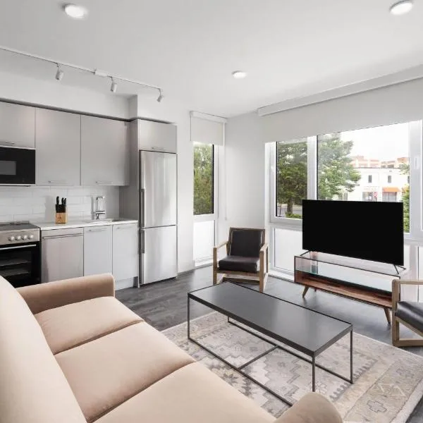 Reside Navy Yard, a Wyndham Residence,位于华盛顿的酒店