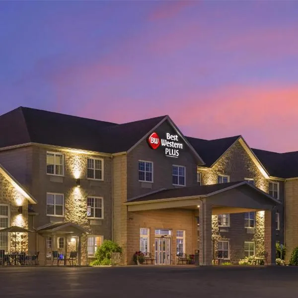 Best Western Plus Woodstock Hotel Conference Centre,位于伍德斯托克的酒店
