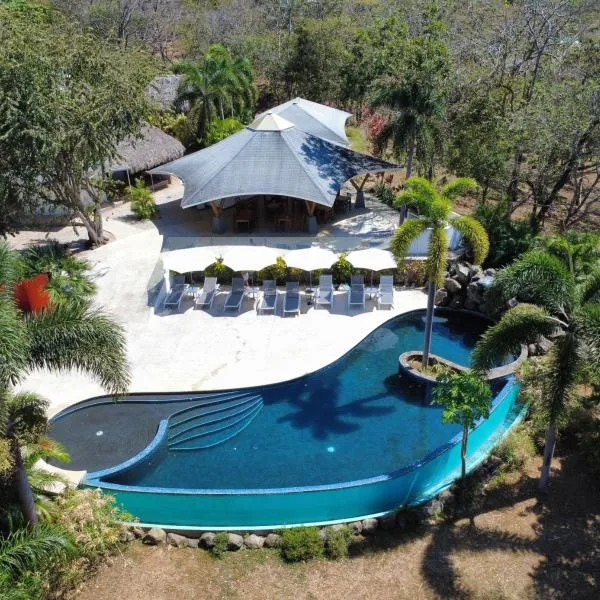 Mikado Natural Lodge，位于阿维拉纳海滩的酒店