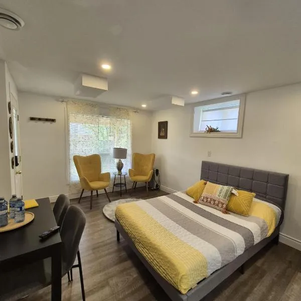 Nimo Homestay , Compact Studio Apartment Guelph，位于圭尔夫的酒店