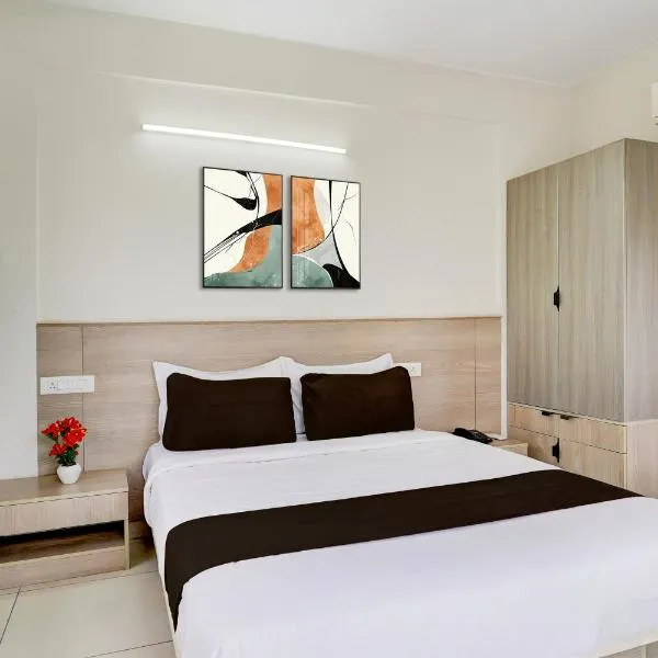 Hotel O KSR Bengaluru City Junction Formerly Gurudev Residency，位于班加罗尔的酒店