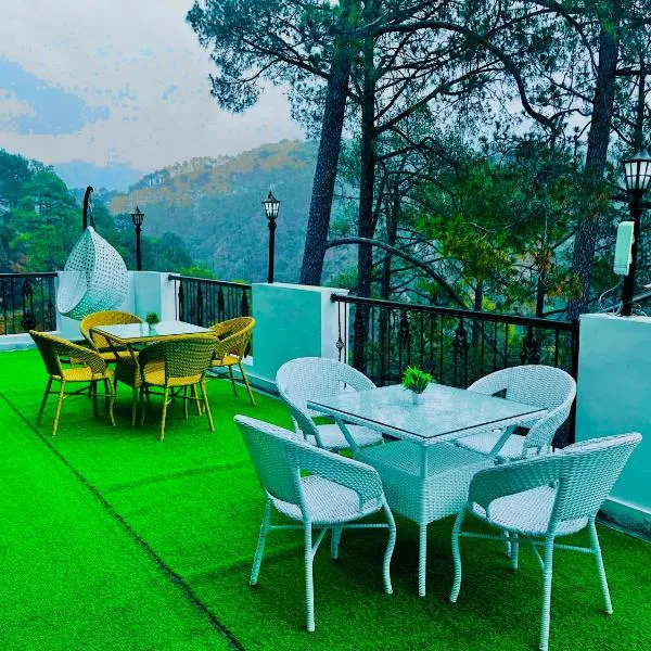 Sitara Hill View Resort, Nainital - A Hidden Gem Away from City Hustle，位于奈尼塔尔的酒店