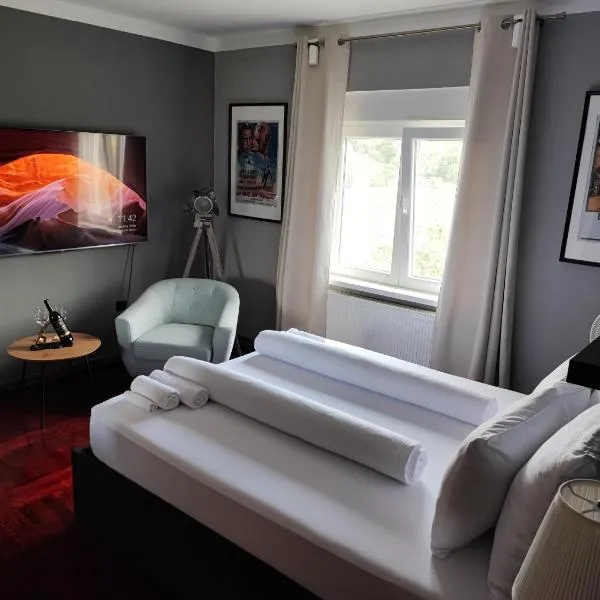 ZAGORA HILLS Premium Apartman SELF CHECK-IN, FREE PARKING，位于克拉皮纳的酒店