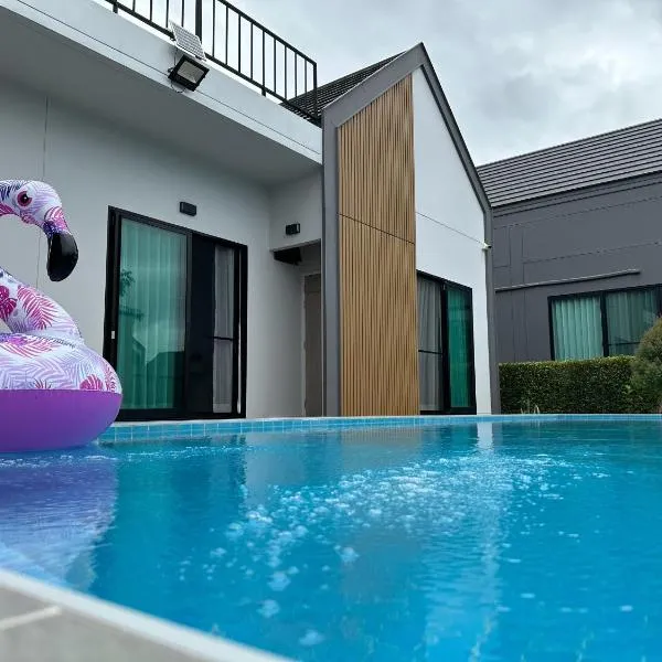 Poolla Poolla Villa Khaoyai，位于Pak Chong的酒店