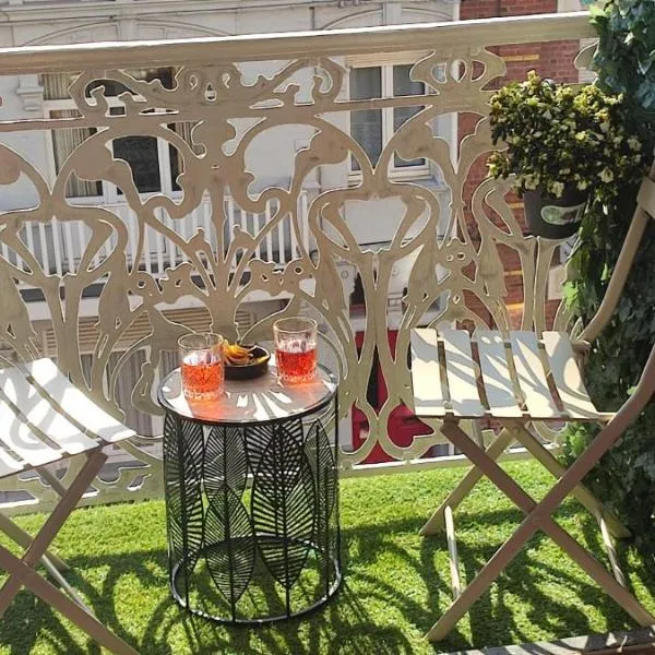 Villa Seven Malo PENTHOUSE，位于敦刻尔克的酒店