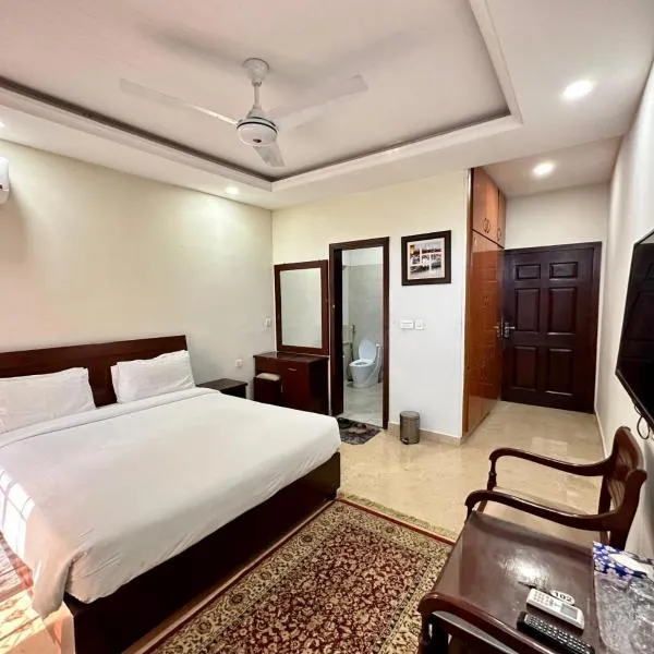 Ziel Guest House Banigala Islamabad Near Gerrys & NIH Hospital，位于伊斯兰堡的酒店