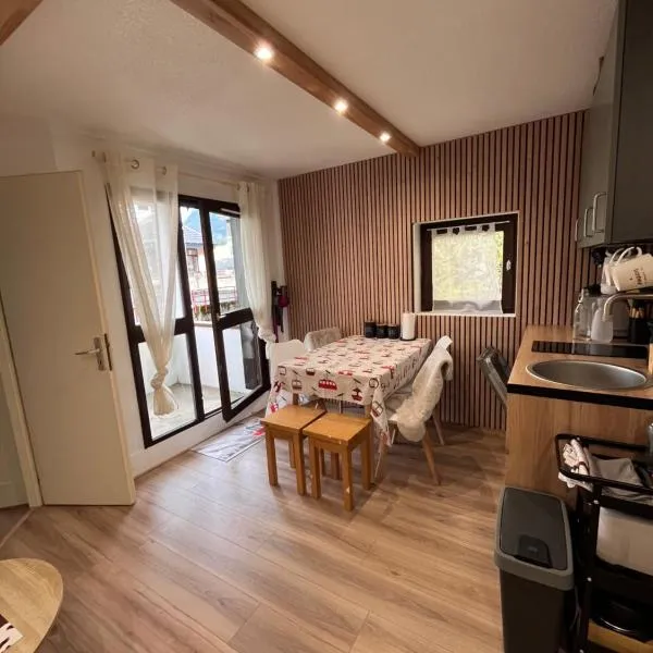 Le LODGE Les Esserts 1100 Morillon，位于莫里永的酒店