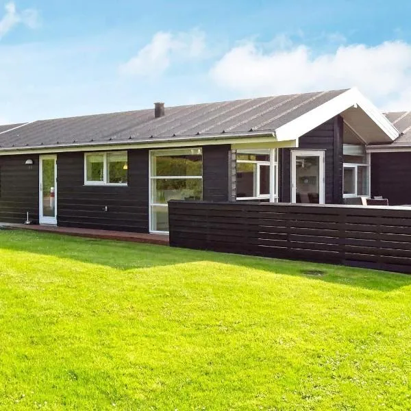 6 person holiday home in Tranekær，位于Tranekær的酒店