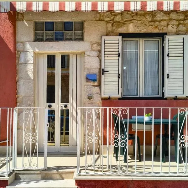 Home AGM，位于波扎洛的酒店