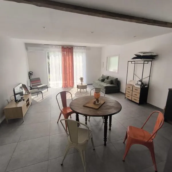 Studio meublé Rosieres,位于Rosières的酒店