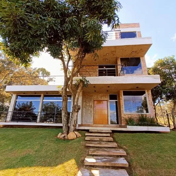 Casa Vacacional, Anfiteatro San Bernardino，位于圣贝纳迪诺的酒店