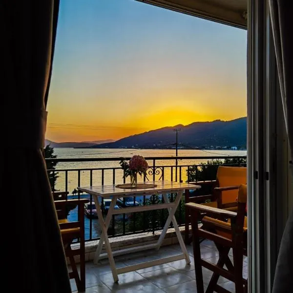 Giorgos concept suites THEA，位于艾迪普索斯的酒店