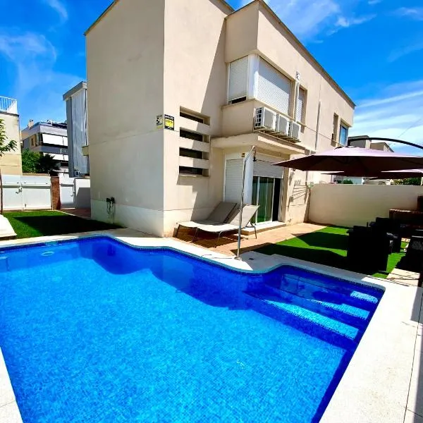 Villa Belén playa , piscina privada，位于奥罗佩萨德尔马的酒店