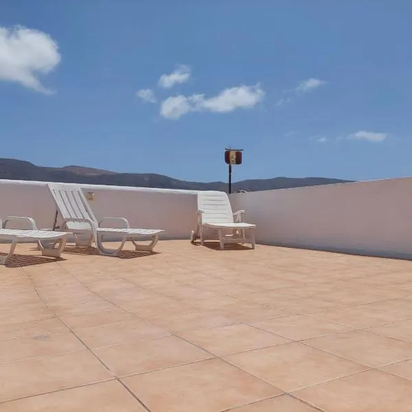 Dunas de Famara，位于法马拉的酒店