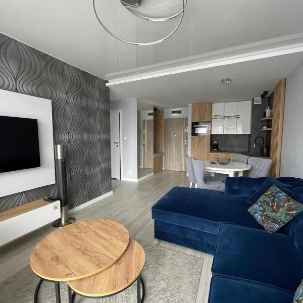 Apartament Holiday Crystal，位于里沃的酒店