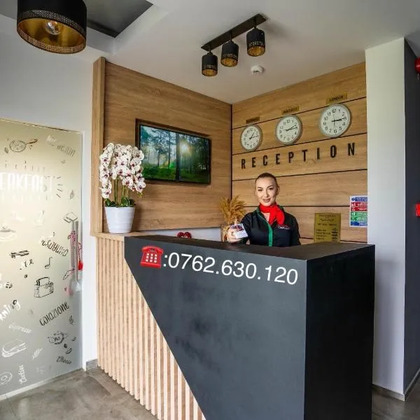 PRESIDENT by Trattoria，位于Măldăeni的酒店