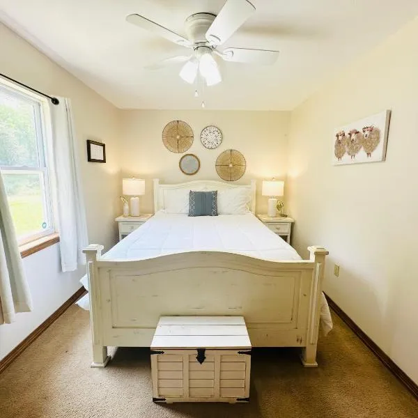 Milk Hand House.. Peaceful 1 bedroom cabin，位于哈蒙德的酒店