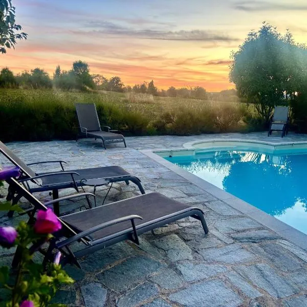 Bruyère en Fleur，位于Clugnat的酒店