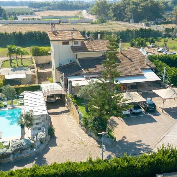 Giardini di Marzo Lecce B&B，位于莱切的酒店