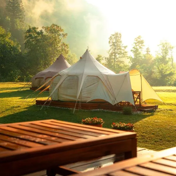 Glamping Gozdna Jasa，位于博维茨的酒店
