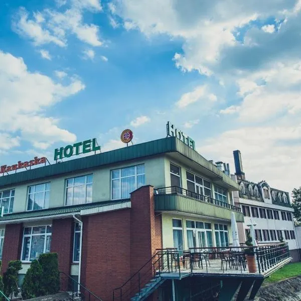 Hotel Restauracja Kaukaska Jadwiga Choroszy，位于沃尔什滕的酒店