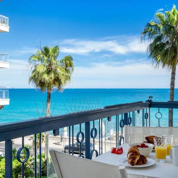 La Piscine - Bord de Mer - Clim - Place de parking，位于芒通的酒店