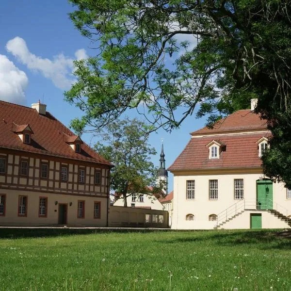 Urlaubsresidenz Marstall und Kanzlei im Schlossensemble，位于吕本瑙的酒店