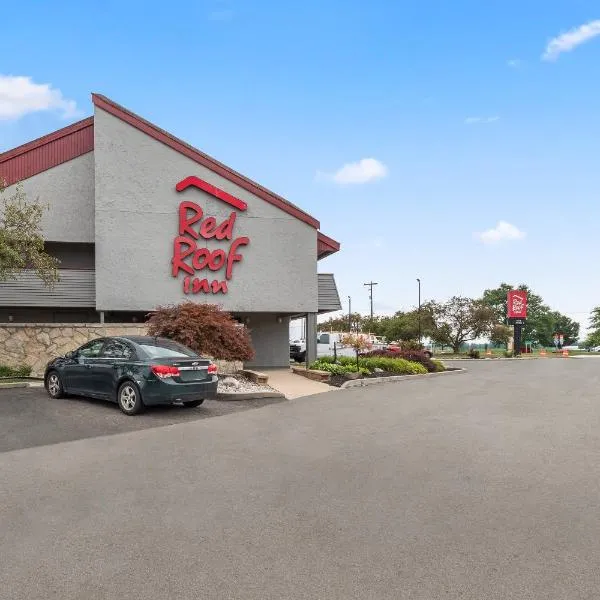 Red Roof Inn Lansing East - MSU，位于兰辛的酒店