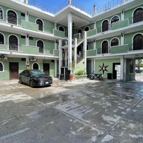 Hotel Colonial，位于埃斯卡塞加的酒店