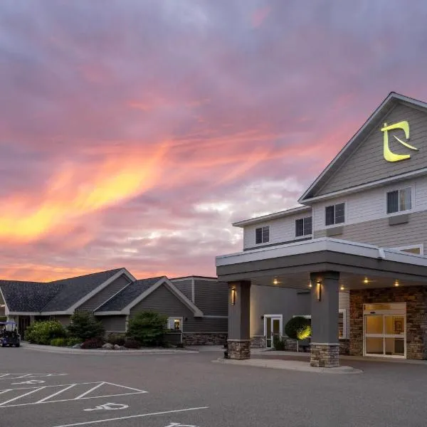 Little Crow Hotel & Conference, Trademark by Wyndham，位于Spicer的酒店